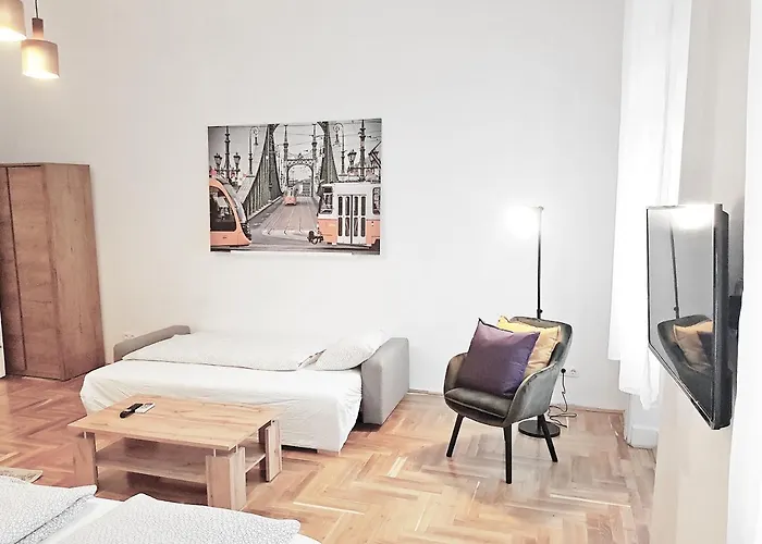 Luxury New Cozy Flat At Dob Street Nearby Gozsdu Court Διαμέρισμα
